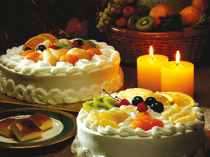 Fruit-topped Cakes