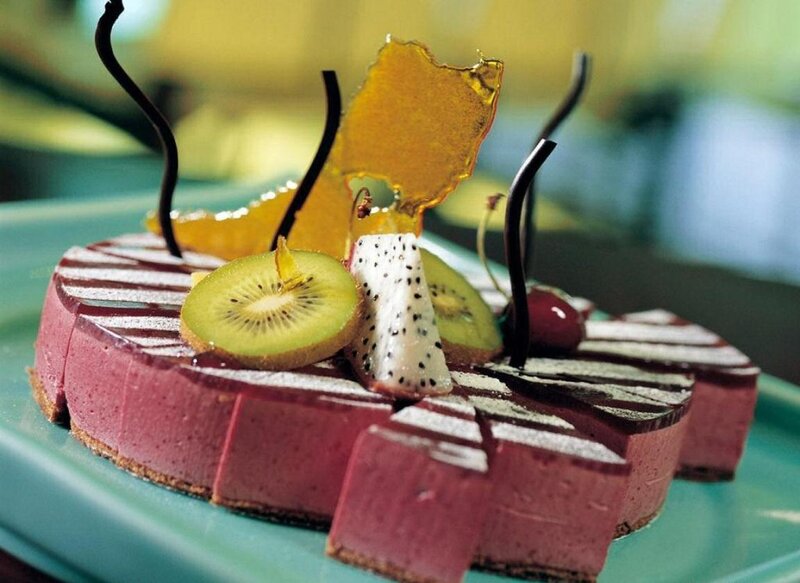 Fruit-topped Mousse Cake — Pink