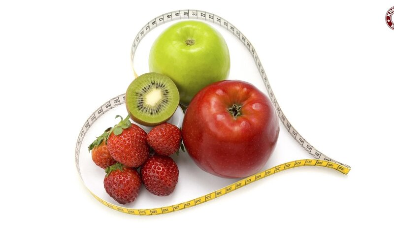 Fruits and Measuring Tape — Red, Clean