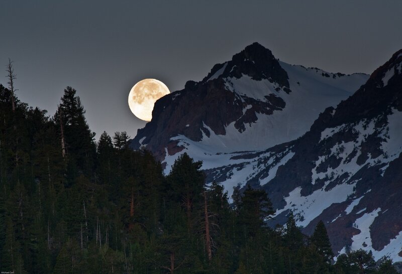 Full Moon over Mountain — Gray