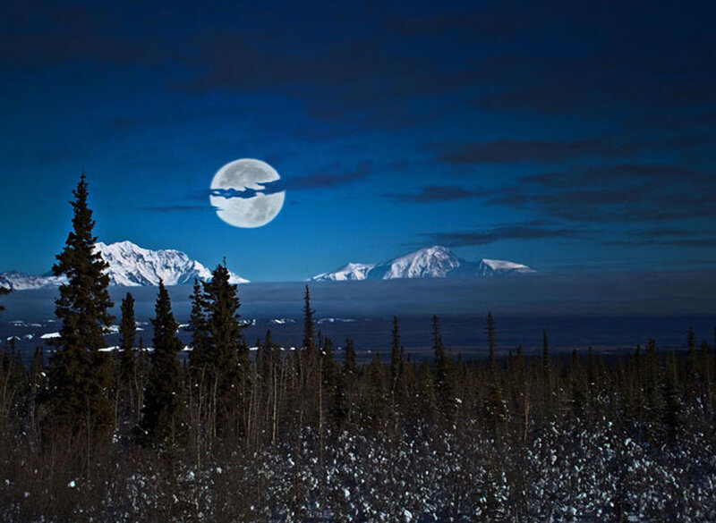 Full Moon over Mountains — Blue, Serene