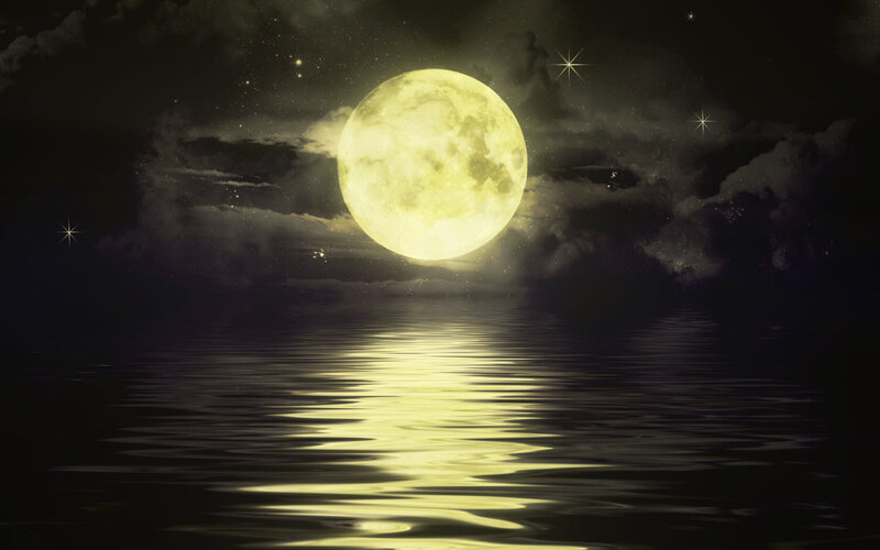 Full Moon over Water — Yellow, Serene