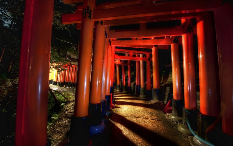 Fushimi Inari Shrine at night