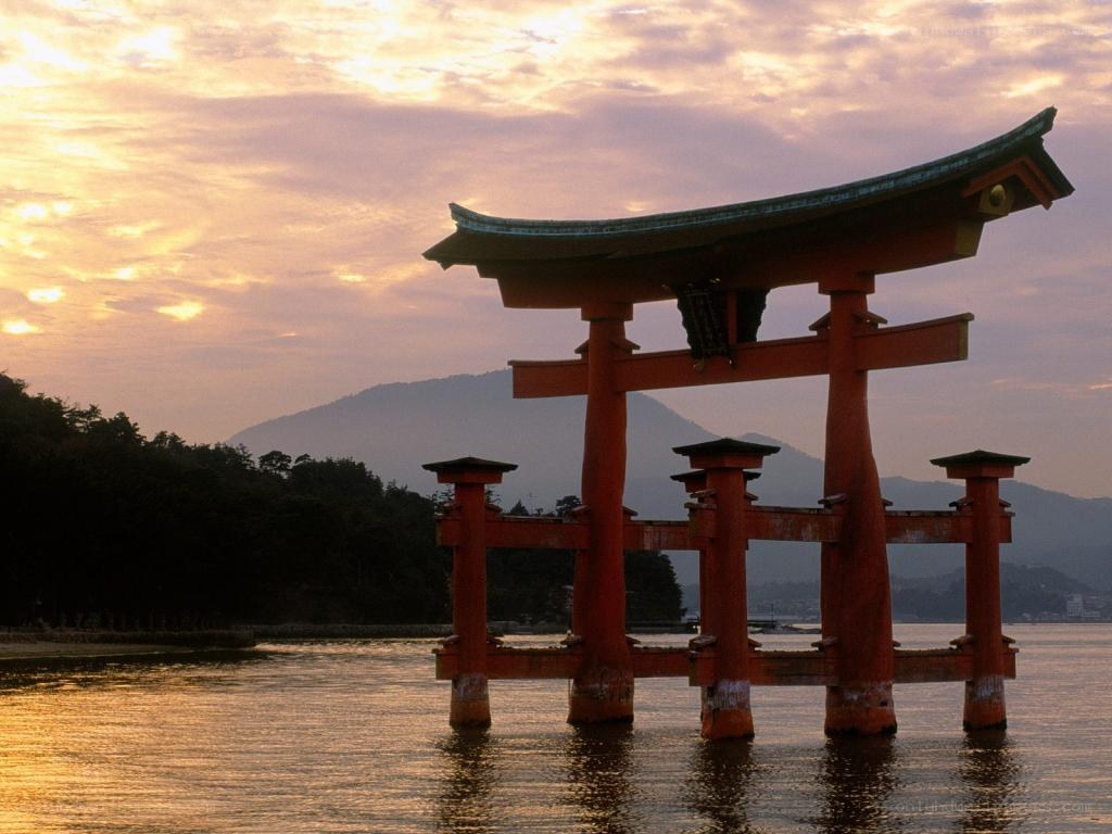 Fushimi Inari Shrine at sunset