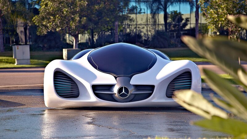 futuristic mercedes concept car