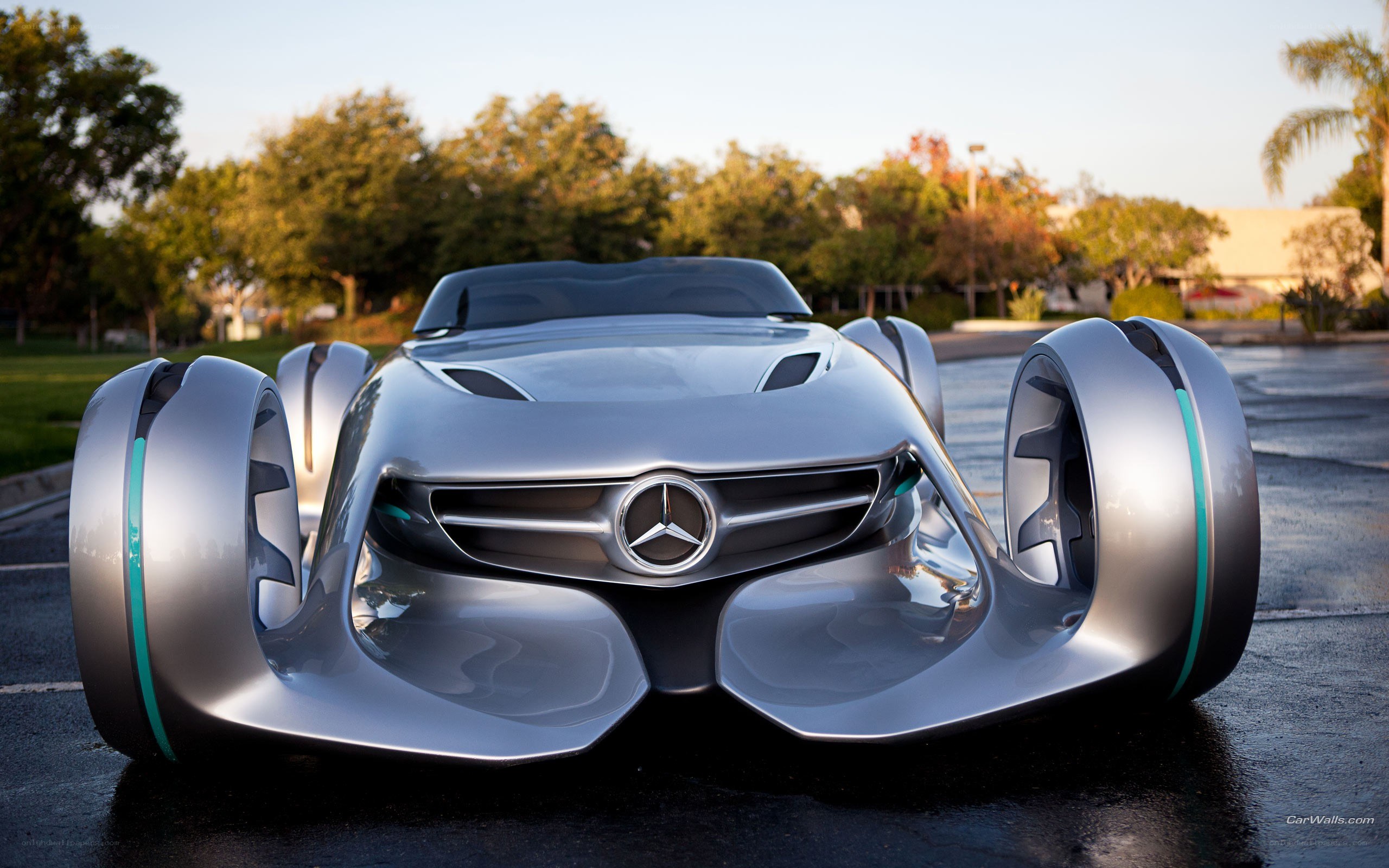 futuristic mercedes concept car
