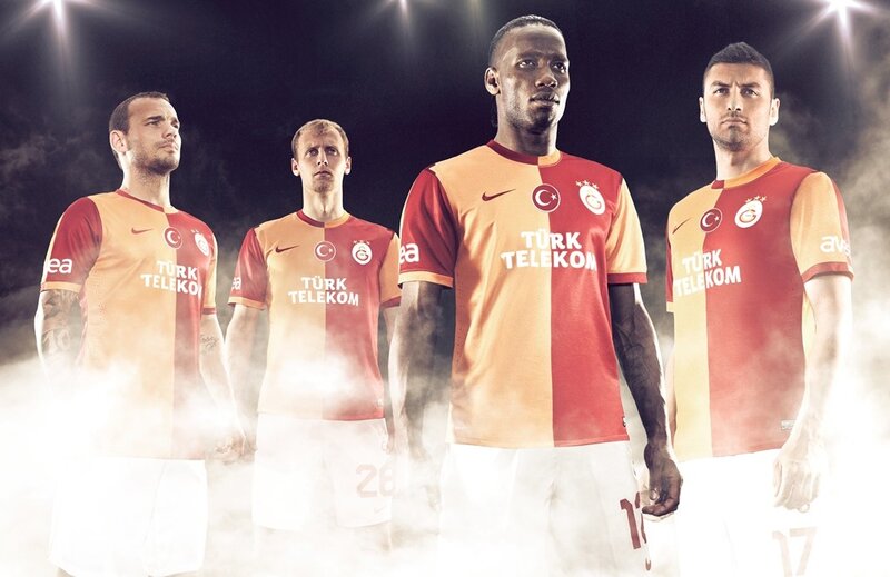 Galatasaray football team jerseys