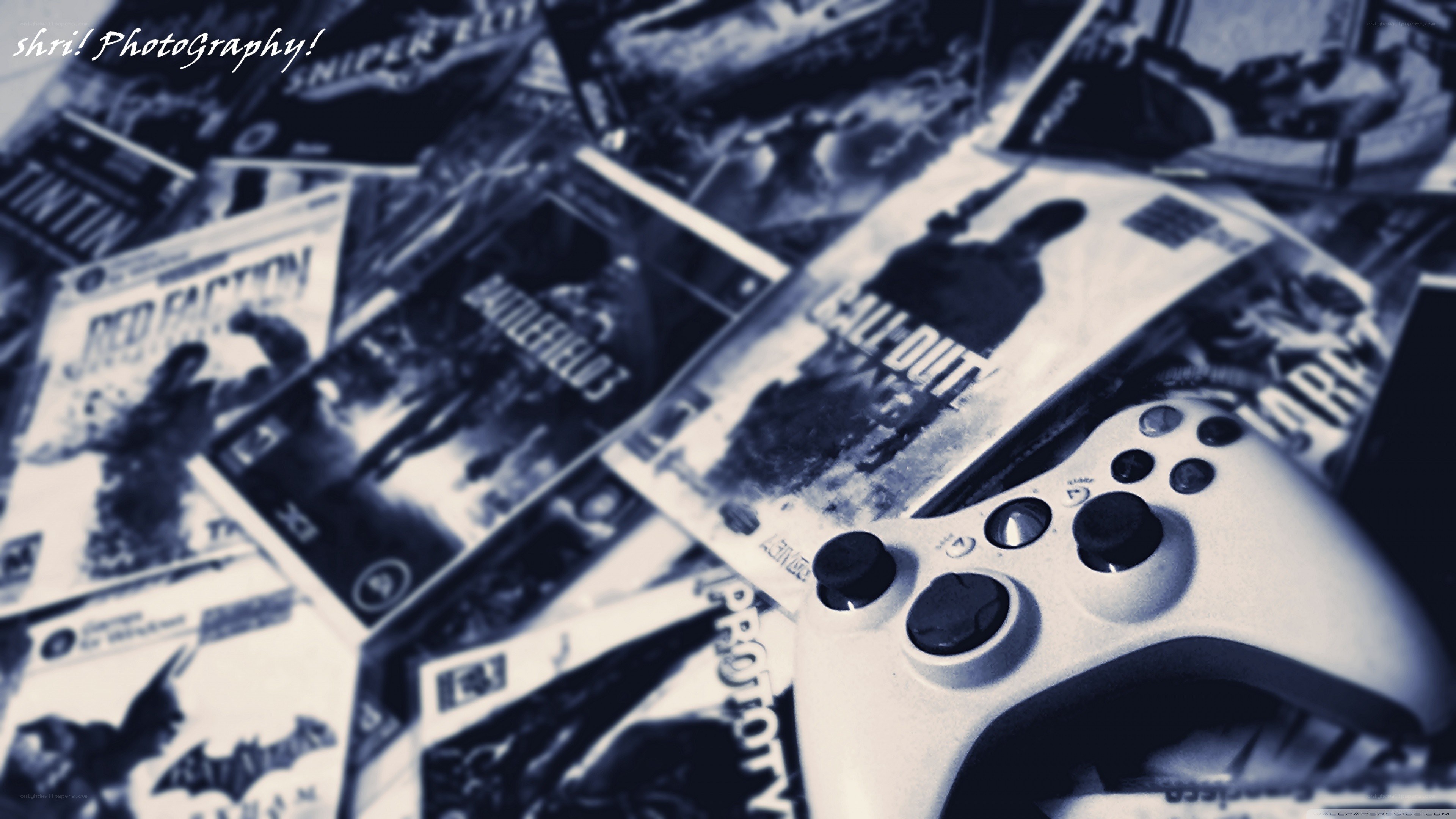 gaming collection with controller