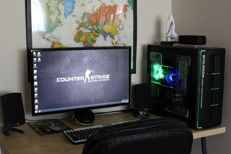 gaming setup with counter-strike