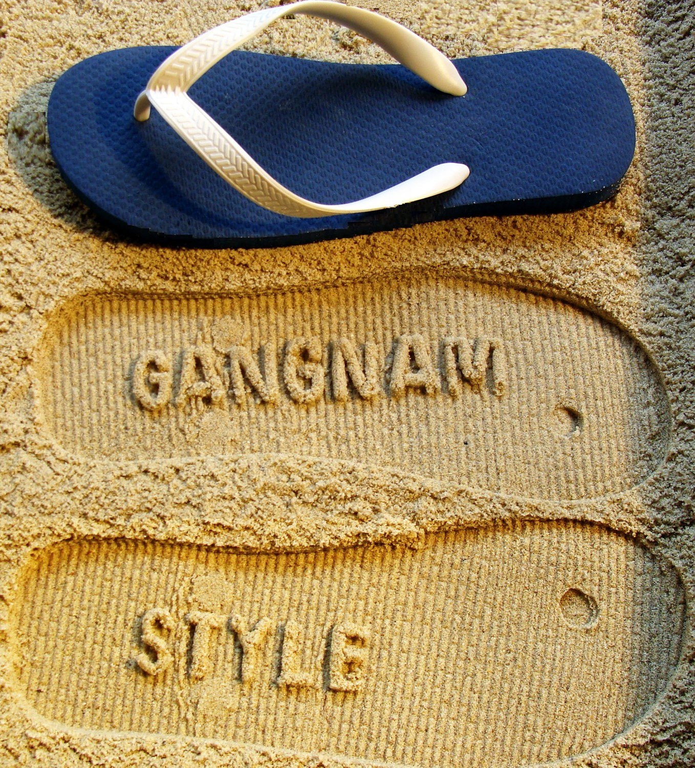 Gangnam Style sand art