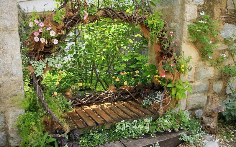garden arbor with bench