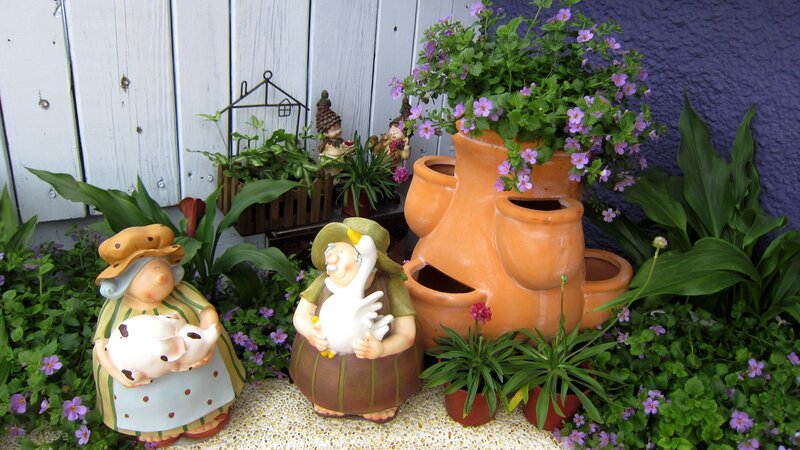 Garden Figurines and Plants