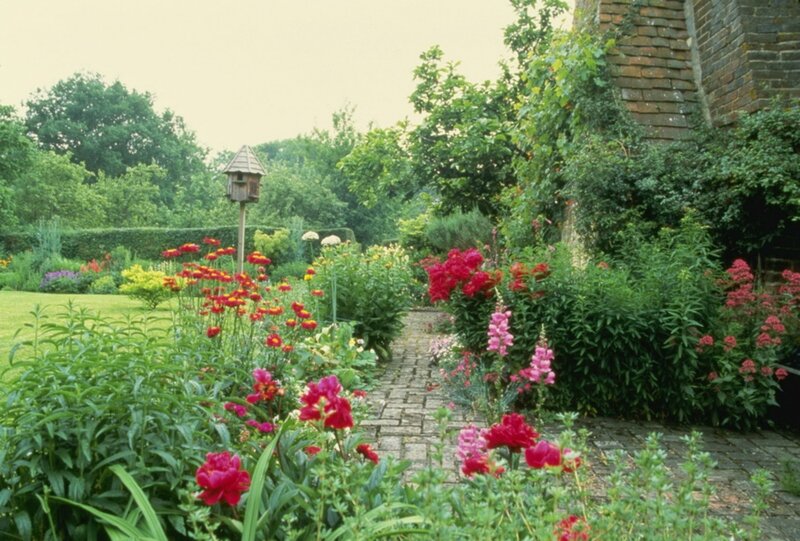 Garden Path with Flowers — Green, Serene