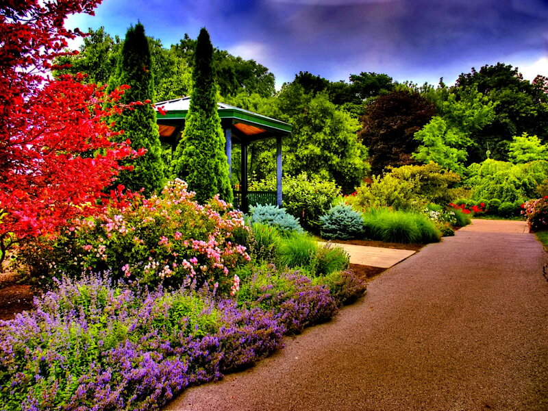 Garden Path with Gazebo — Green