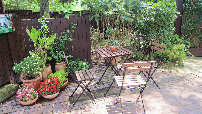 Garden Patio with Table — Brown