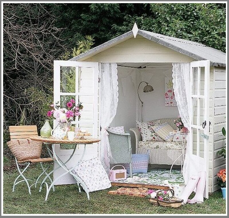 Garden Shed with Furniture
