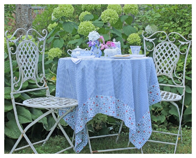 Garden Table Setting — Blue