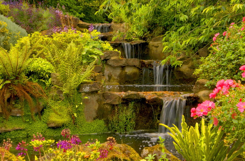 Garden Waterfall with Flowers — Green