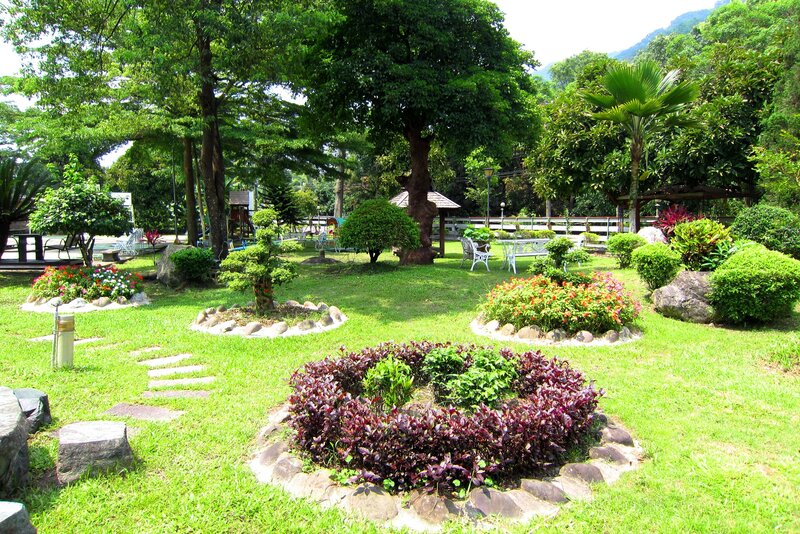 Garden with Flower Beds — Green, Serene, Afternoon