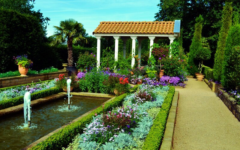 Garden with Fountain — Green, Serene, Afternoon, Photograph, Pavilion