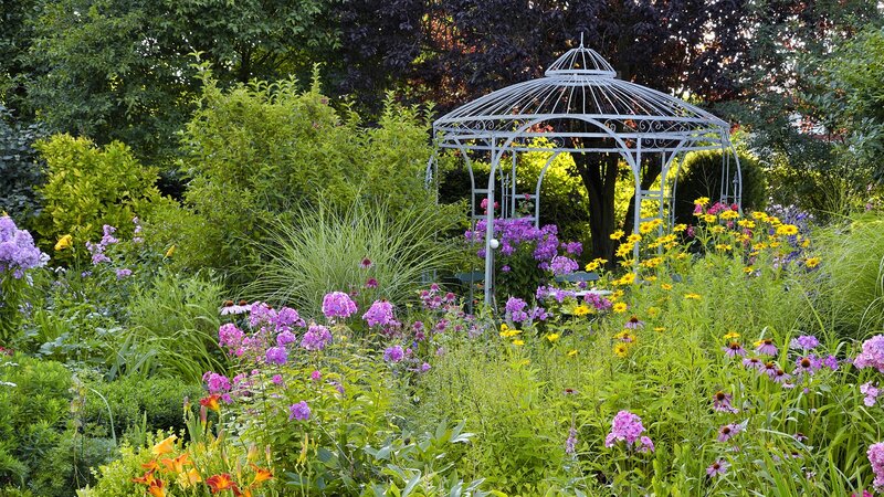 Garden with gazebo and flowers