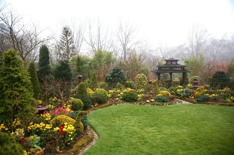 Garden with Gazebo — Green