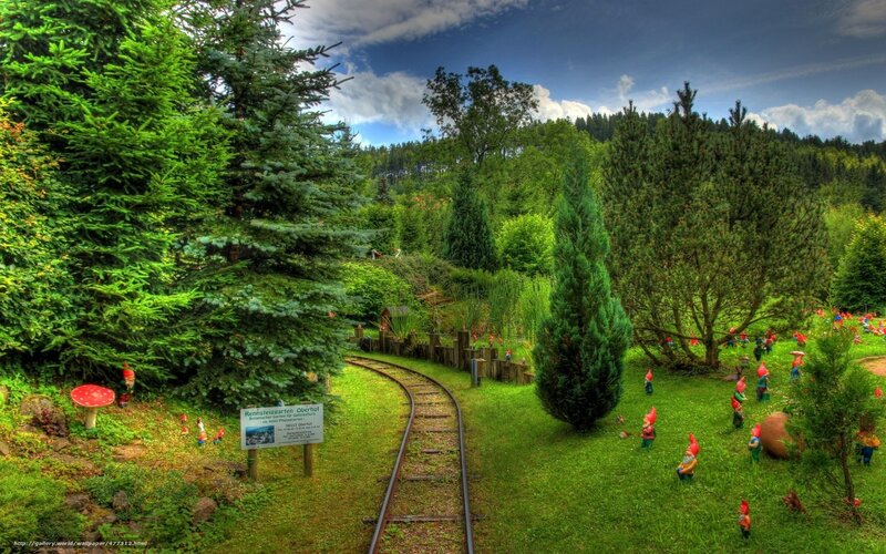 Garden with gnome figures