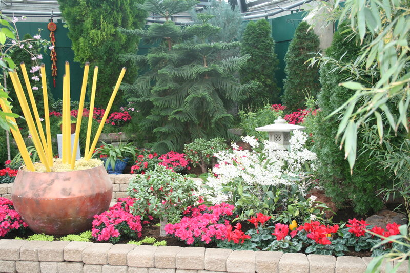Garden with Incense Sticks — Green