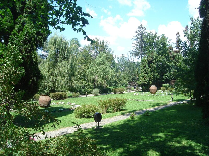 Garden with Large Pots