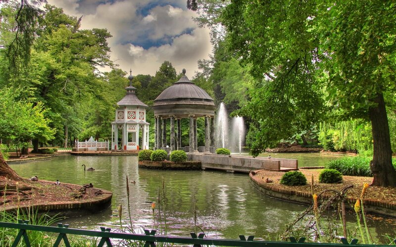 Garden with ponds and gazebos