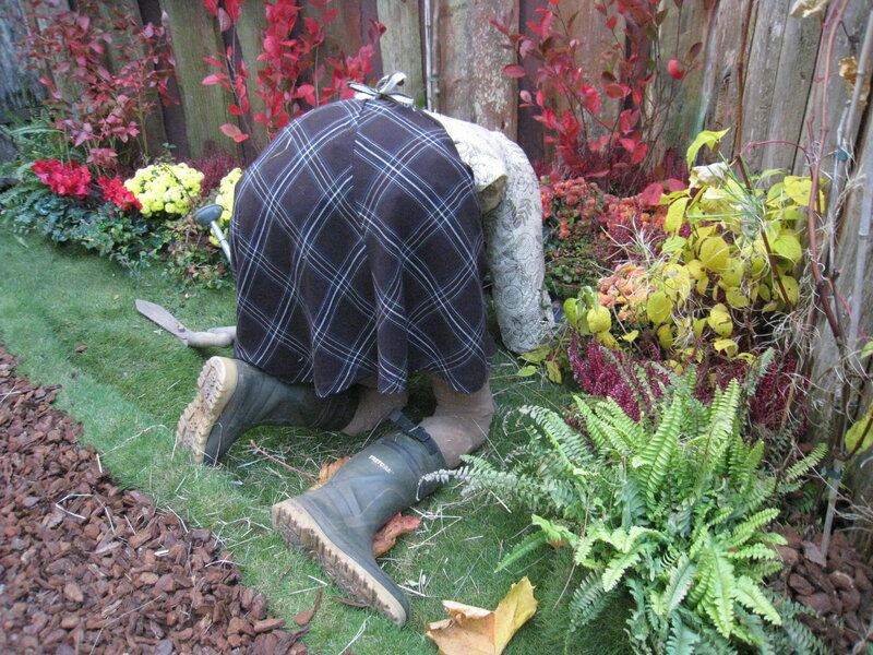 Gardener Statue