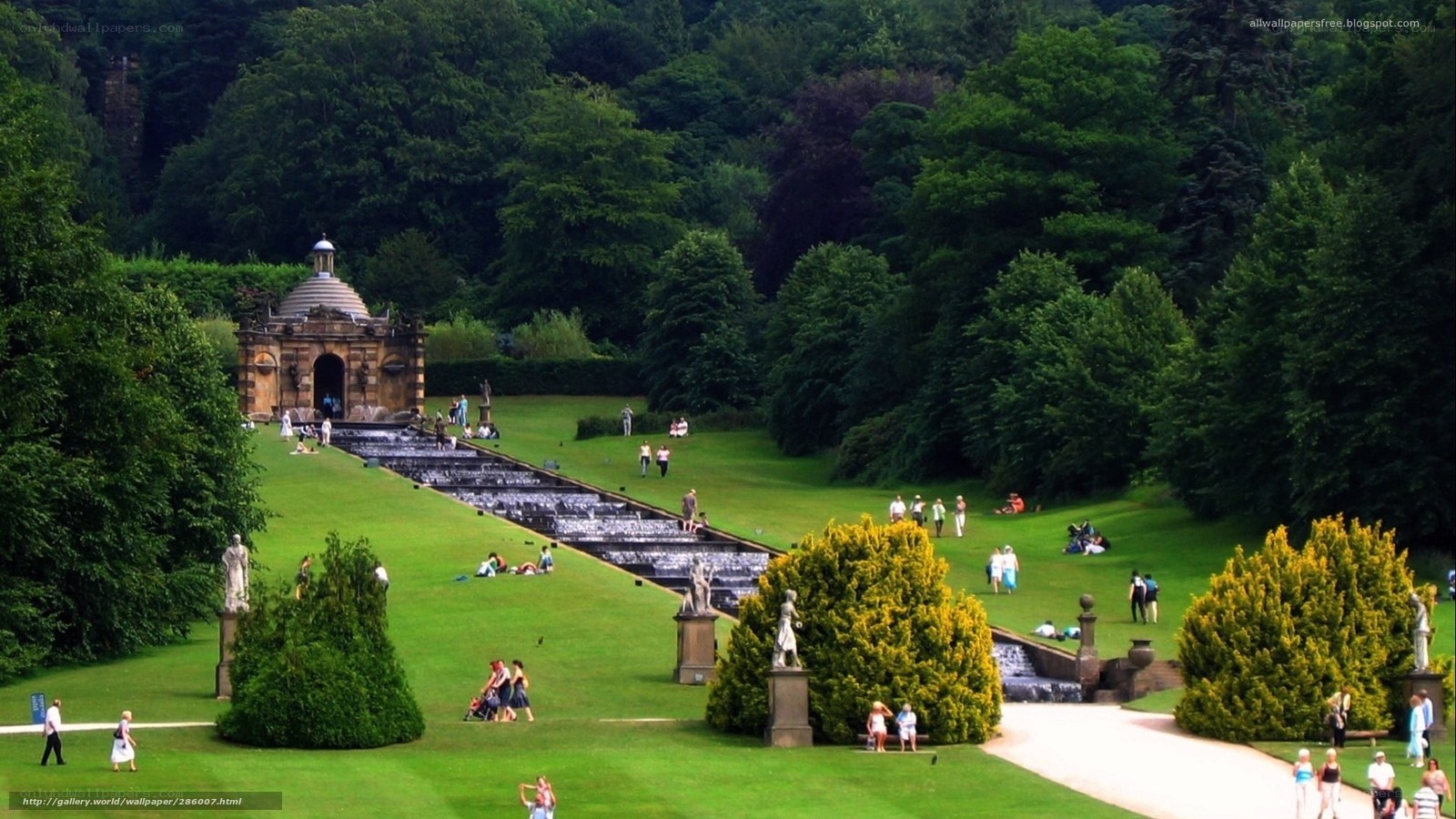 Gardens with fountain and pavilion