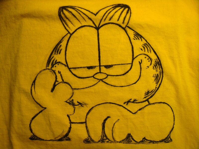 Garfield drawing on yellow shirt