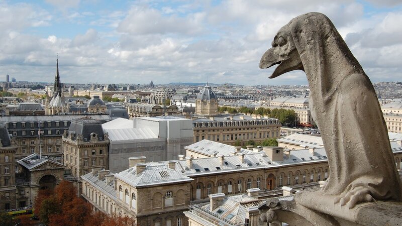 Gargoyle overlooking Paris