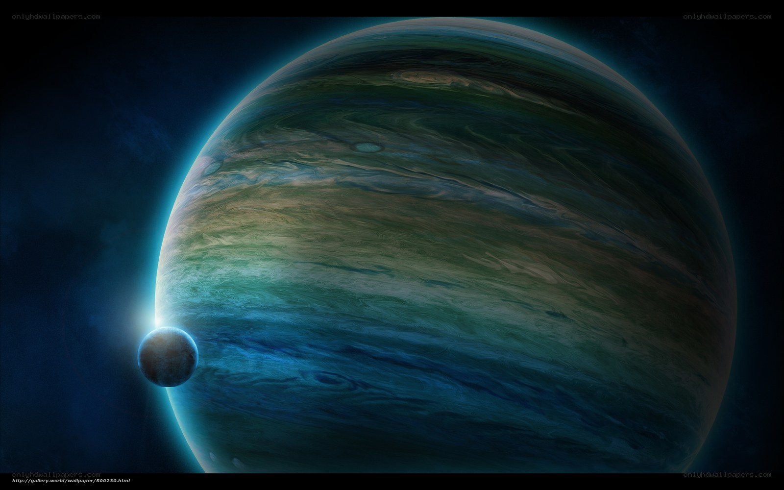Gas giant planet with moon