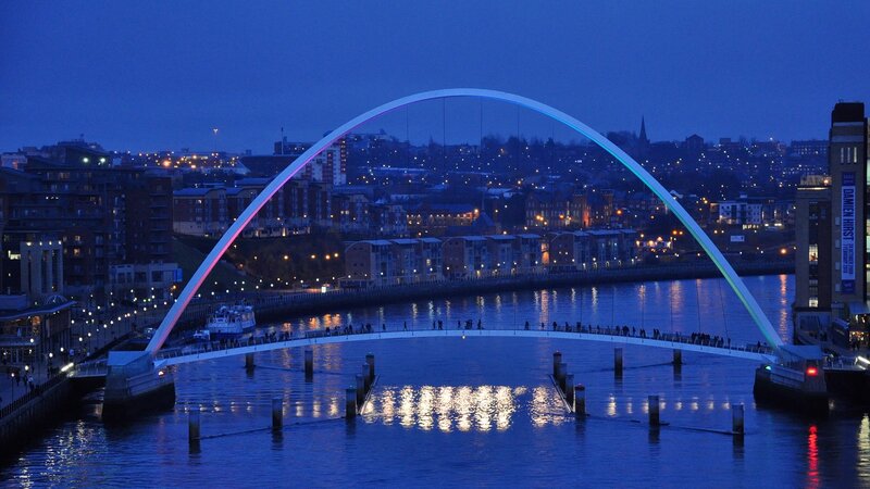 Gateshead Millennium Bridge — Blue, Calm