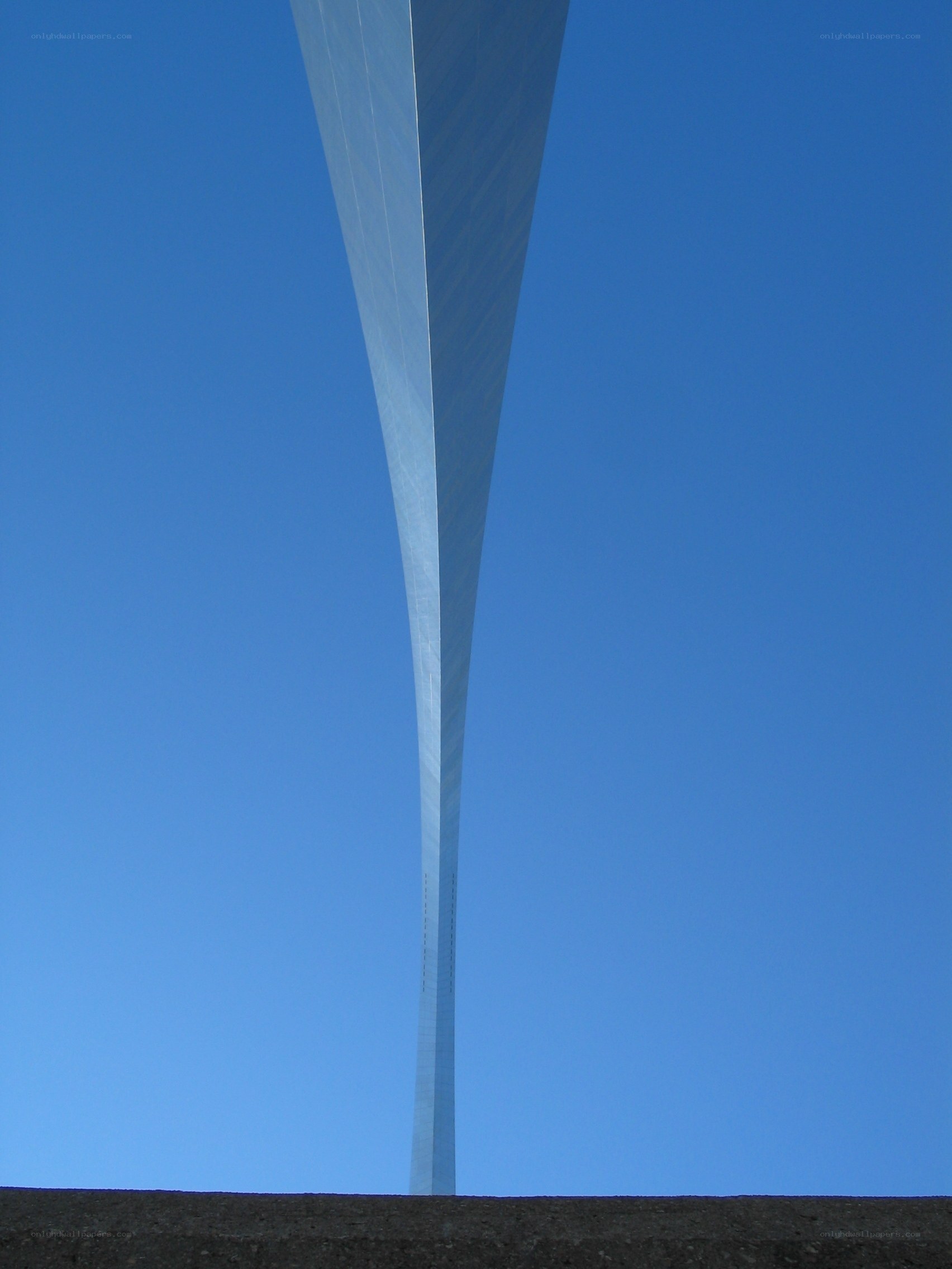 Gateway Arch against blue sky