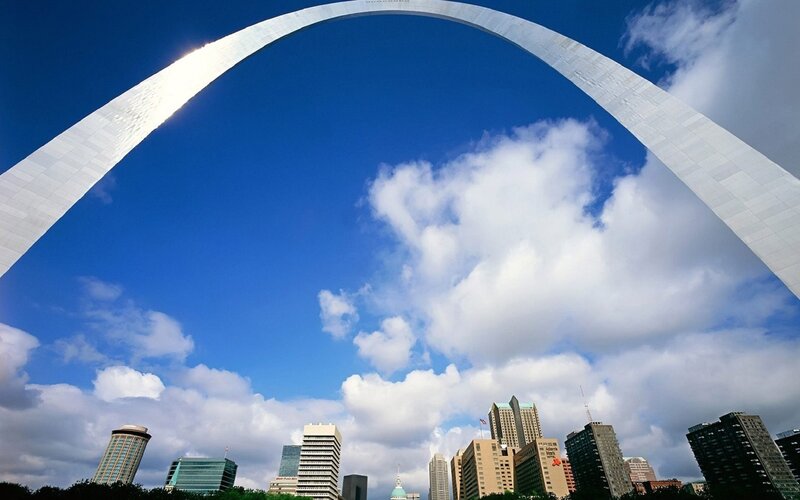 Gateway Arch and St. Louis skyline