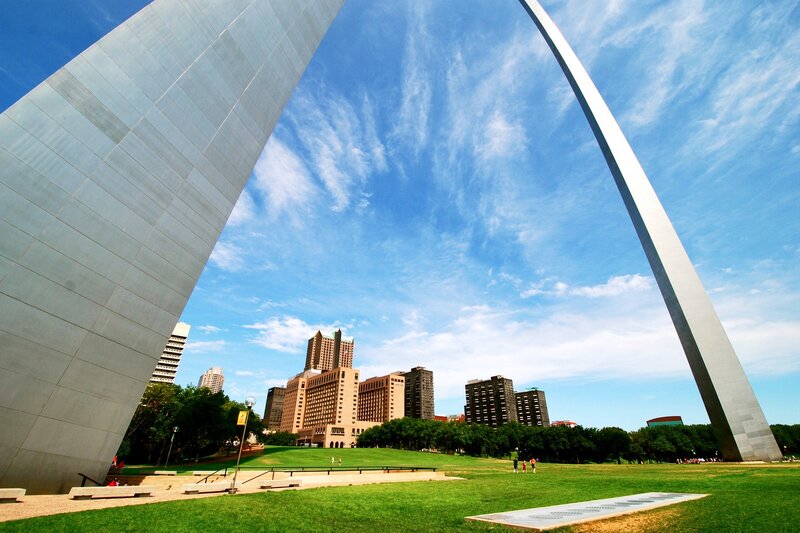 Gateway Arch in St. Louis — Green