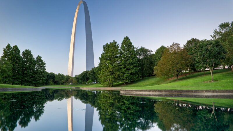 Gateway Arch Reflection — Green, Serene, Morning, Photograph