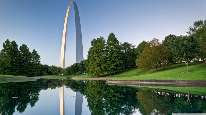 Gateway Arch Reflection