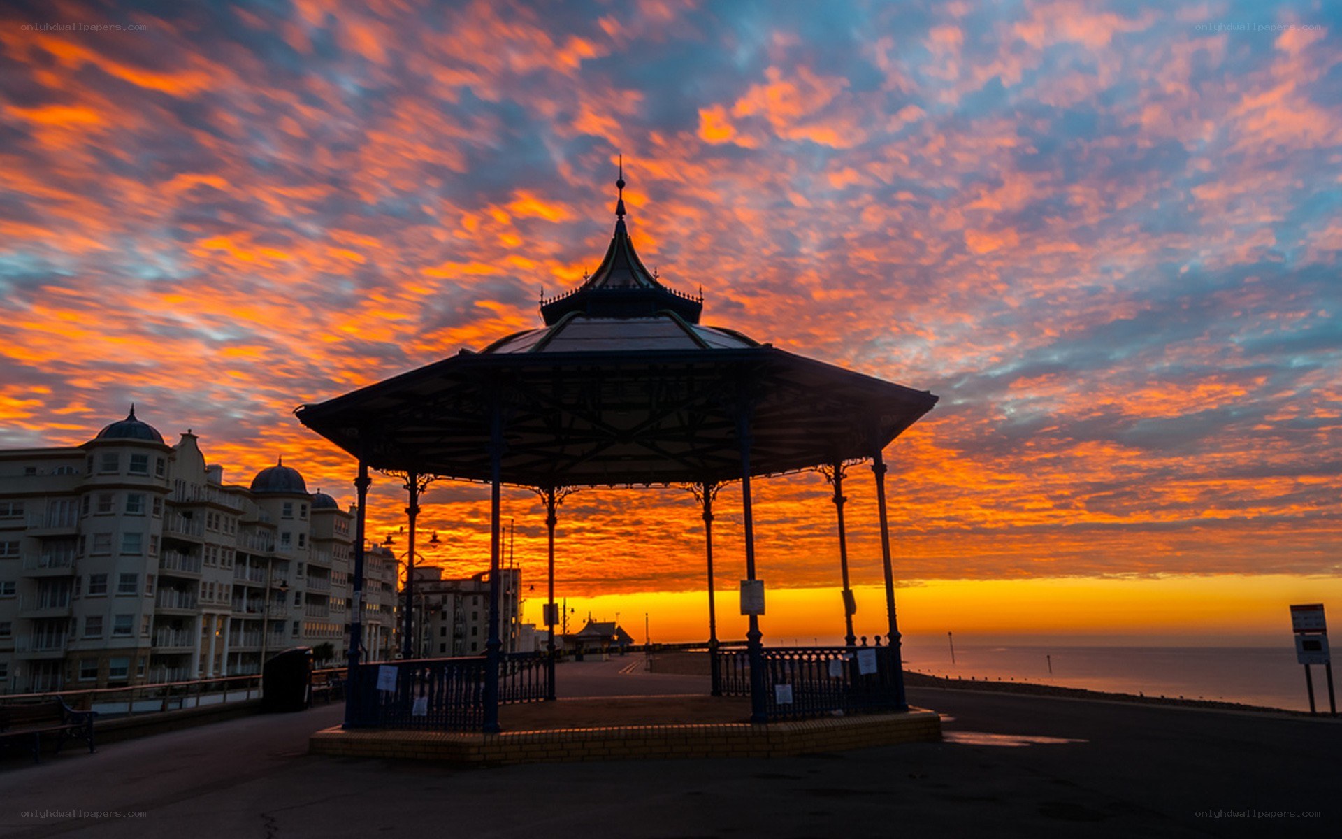 Gazebo at sunset on the promenade