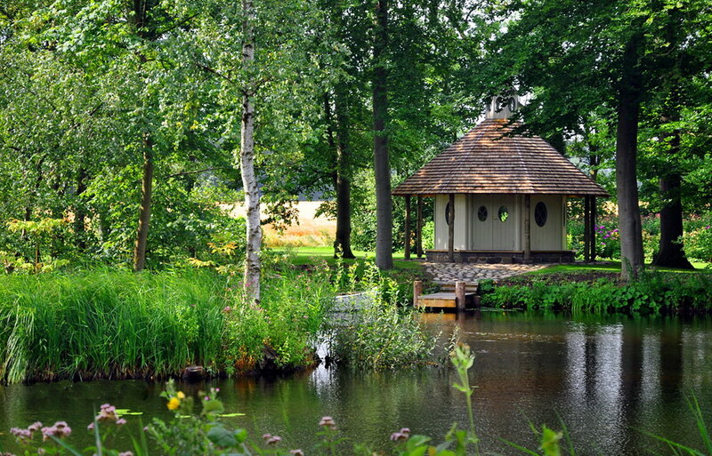Gazebo by Pond — Green