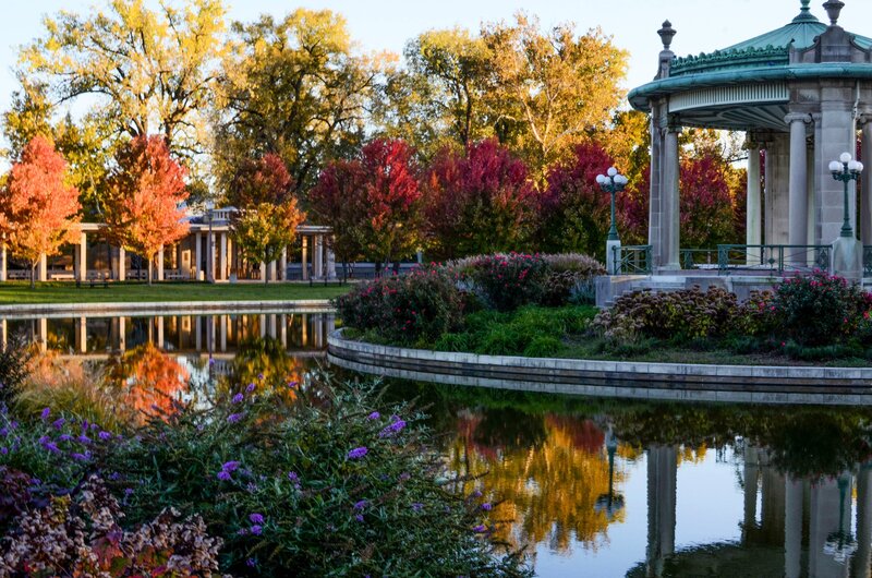 Gazebo in Autumn Park — Green