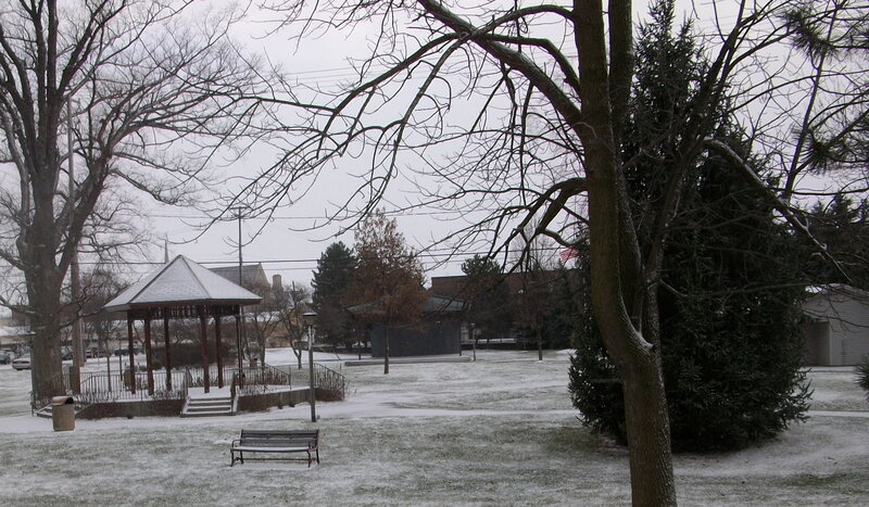 Gazebo in Snow — Gray