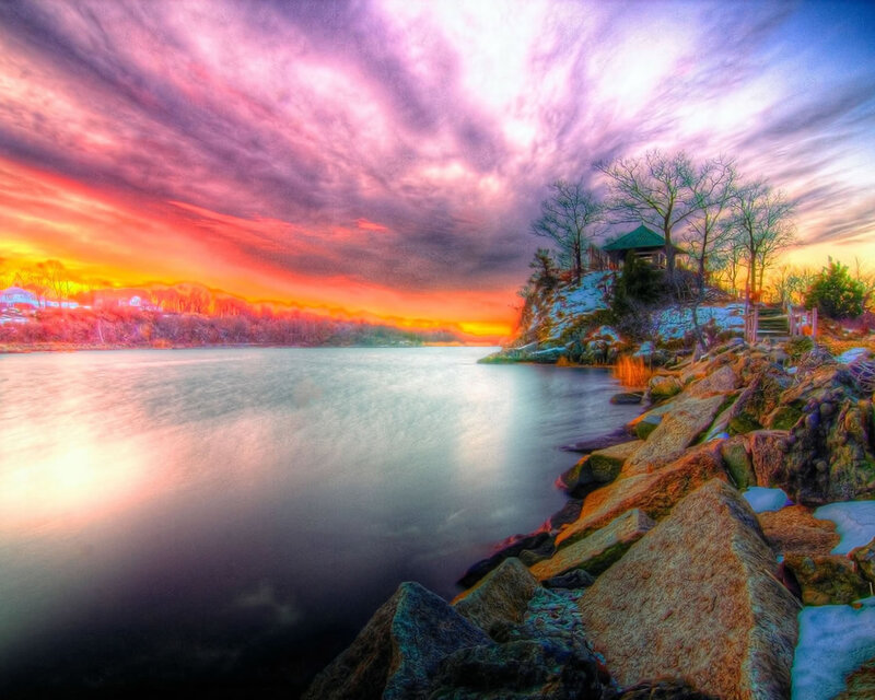 Gazebo on Lakeshore