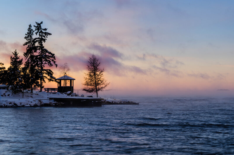 Gazebo on Snowy Shore — Blue