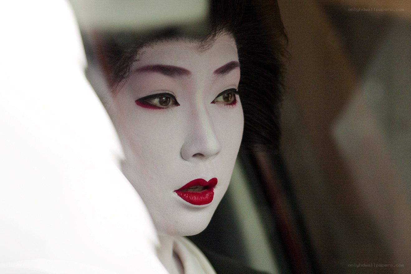 Geisha in contemplation