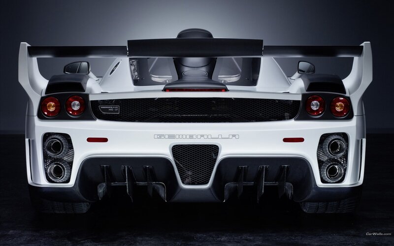 Gembala MIG-U1 rear view