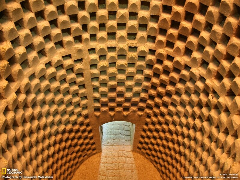 Geometric brick vault ceiling
